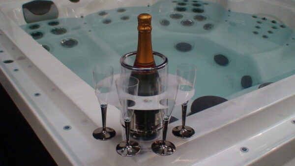 GripOCooler.jpg Champagne Grip O Cooler